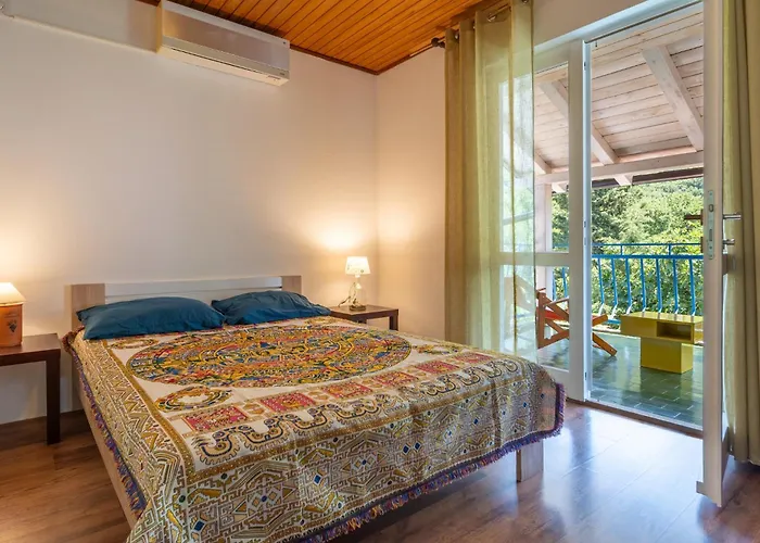 Casa Porozina - Cozy Apartments & Rooms - Paradise Beach 300M